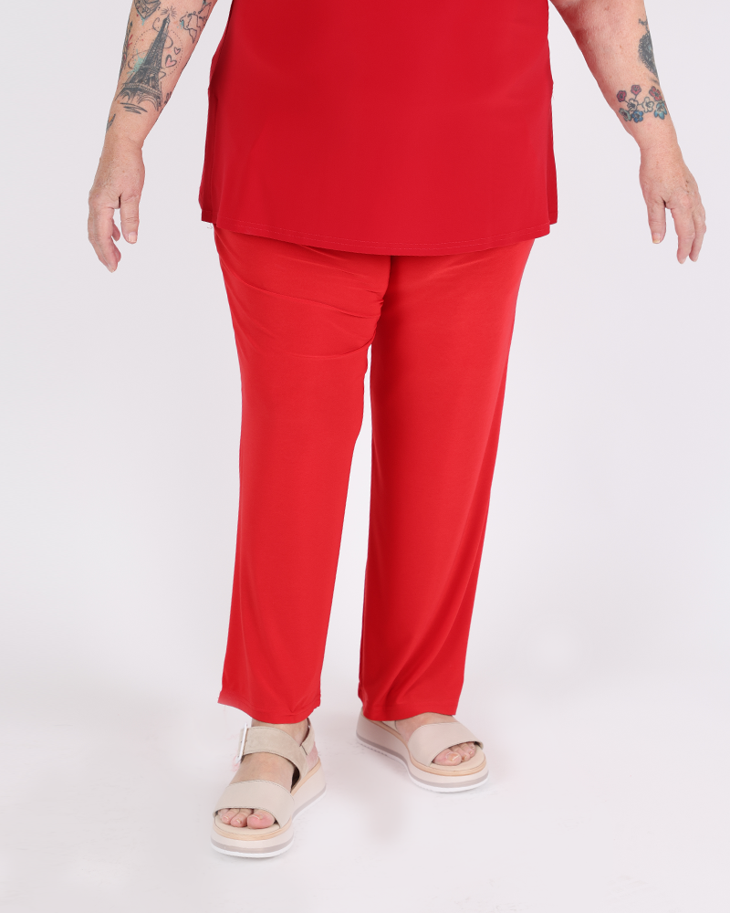 Red Pants 2W Paris